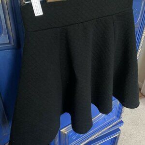 H&M Black Diamond Print Mini Skirt Size XS